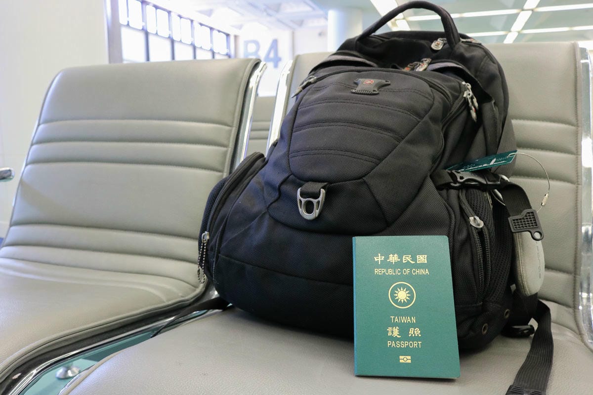 拐杖傘或拐杖可以隨身上飛機嗎 從台灣出發不是問華航是問桃園機場安檢