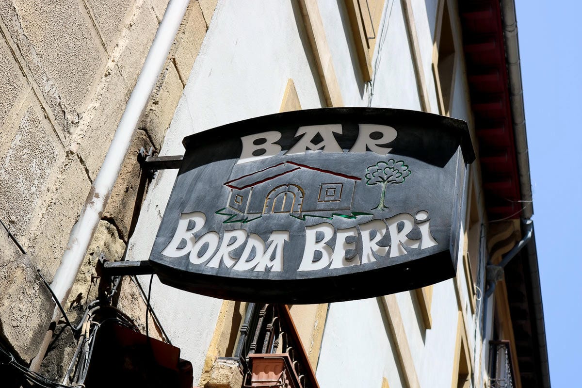 聖塞巴斯提安美食 酒吧小吃巡禮Pinchos淡菜一位難求