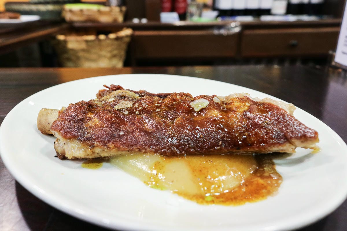 聖塞巴斯提安美食 酒吧小吃巡禮Pinchos淡菜一位難求