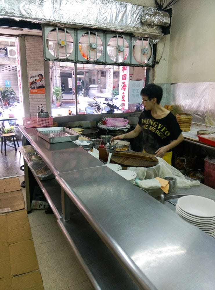 內湖早餐 張記永和四海豆漿大王 蛋餅豆漿都好吃 - 第12張圖 內湖早餐 張記永和四海豆漿大王 蛋餅豆漿都好吃