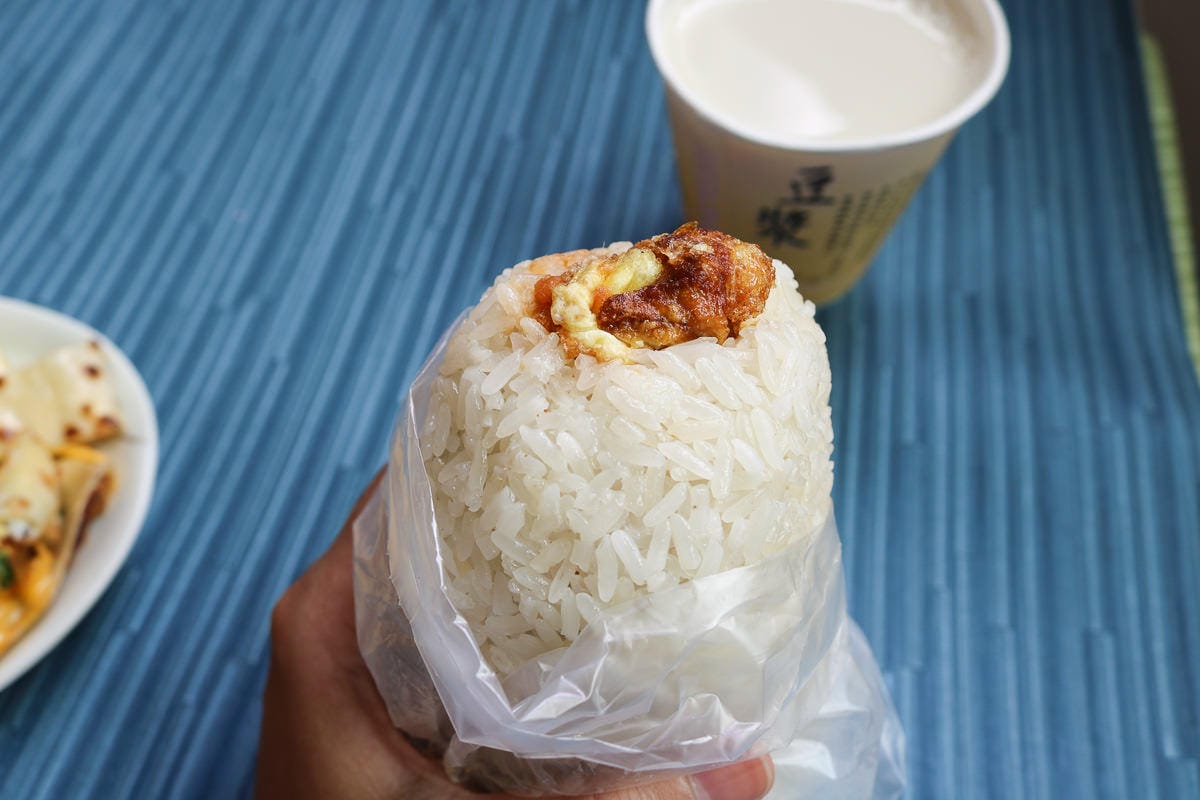 內湖早餐 張記永和四海豆漿大王 蛋餅豆漿都好吃 - 第6張圖 內湖早餐 張記永和四海豆漿大王 蛋餅豆漿都好吃