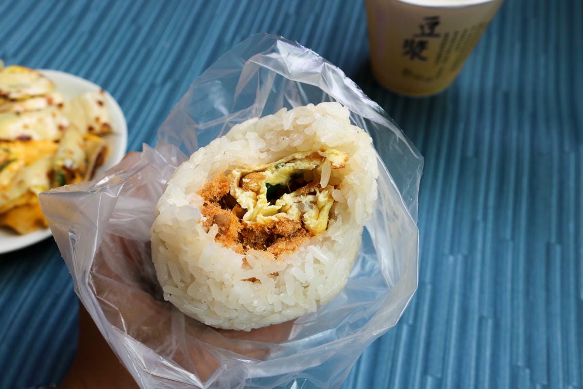 內湖早餐 張記永和四海豆漿大王 蛋餅豆漿都好吃 - 第7張圖 內湖早餐 張記永和四海豆漿大王 蛋餅豆漿都好吃