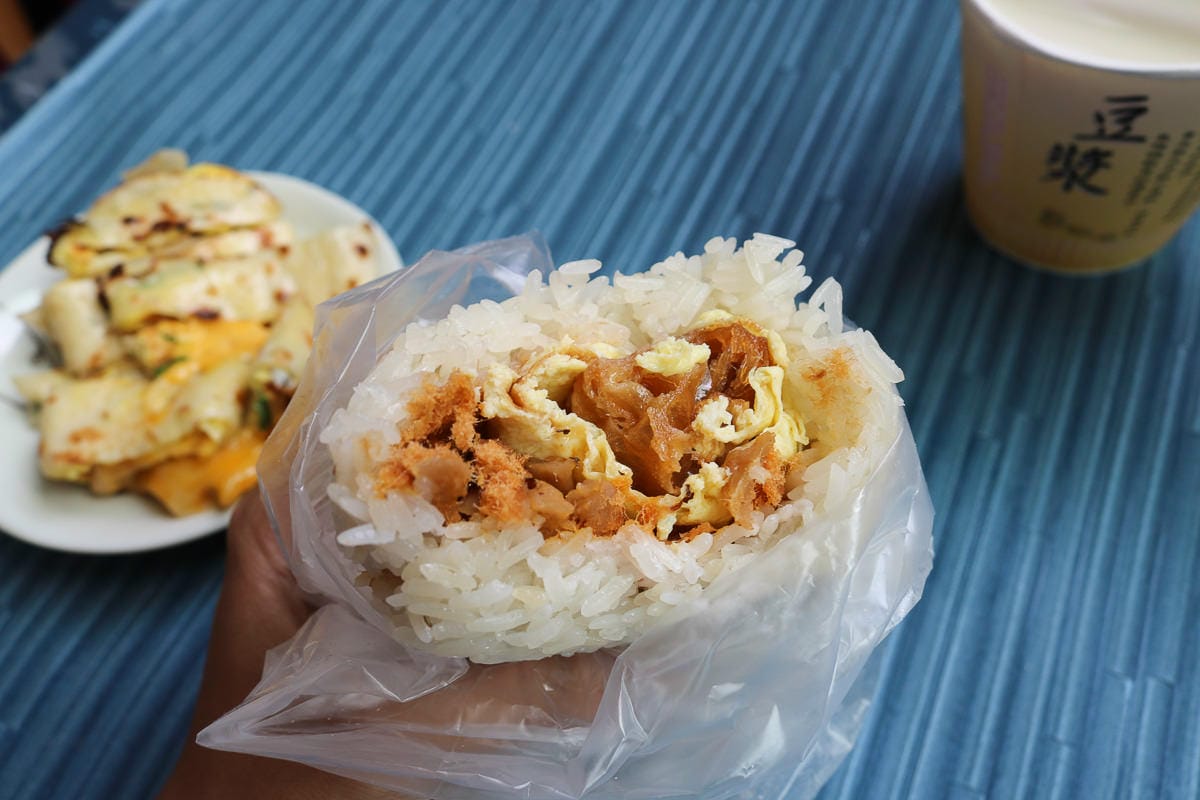 內湖早餐 張記永和四海豆漿大王 蛋餅豆漿都好吃 - 第8張圖 內湖早餐 張記永和四海豆漿大王 蛋餅豆漿都好吃