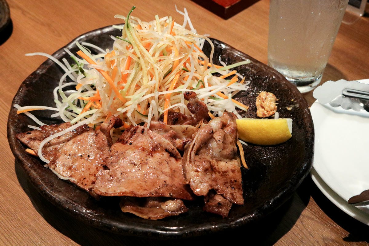 福岡美食 炭燒豚肉食堂博多推薦不吃牛的燒肉首選 - 第8張圖 福岡美食 炭燒豚肉食堂博多推薦不吃牛的燒肉首選