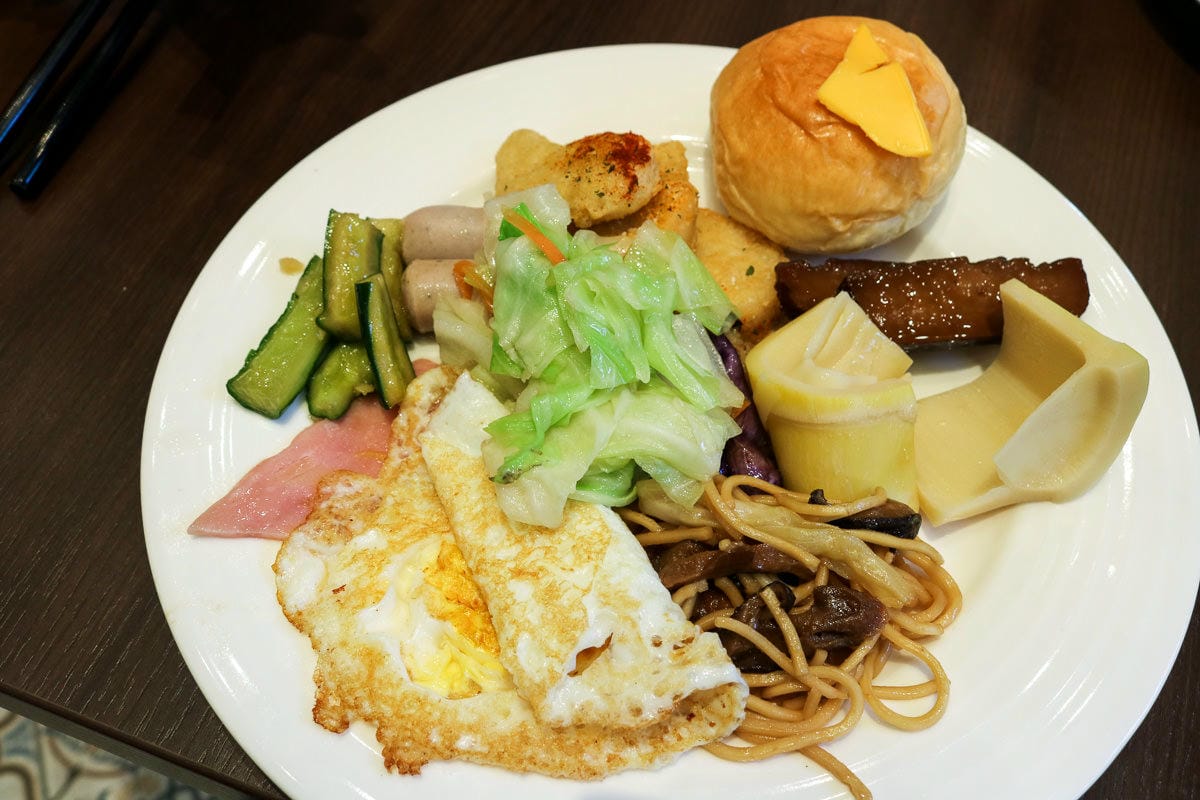 花蓮福康飯店交通方便房間新早餐豐盛尤適合家族長輩旅行