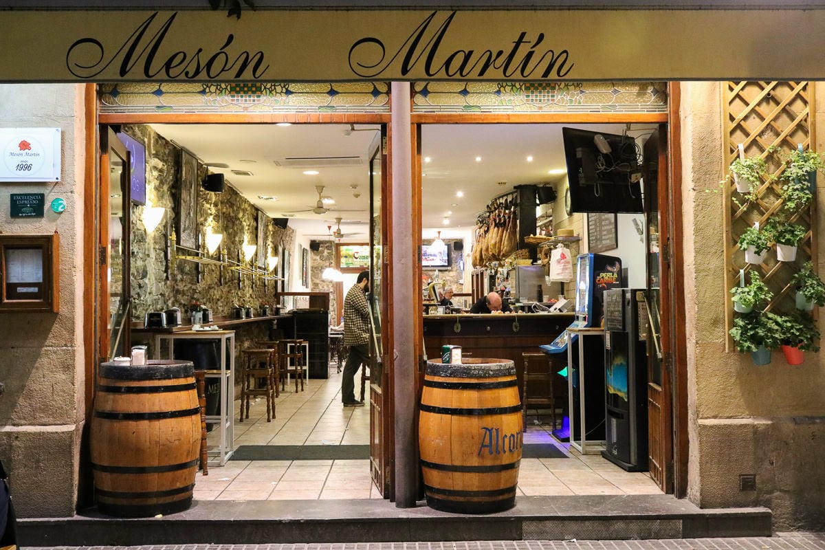 聖塞巴斯提安美食 酒吧小吃巡禮Pinchos淡菜一位難求