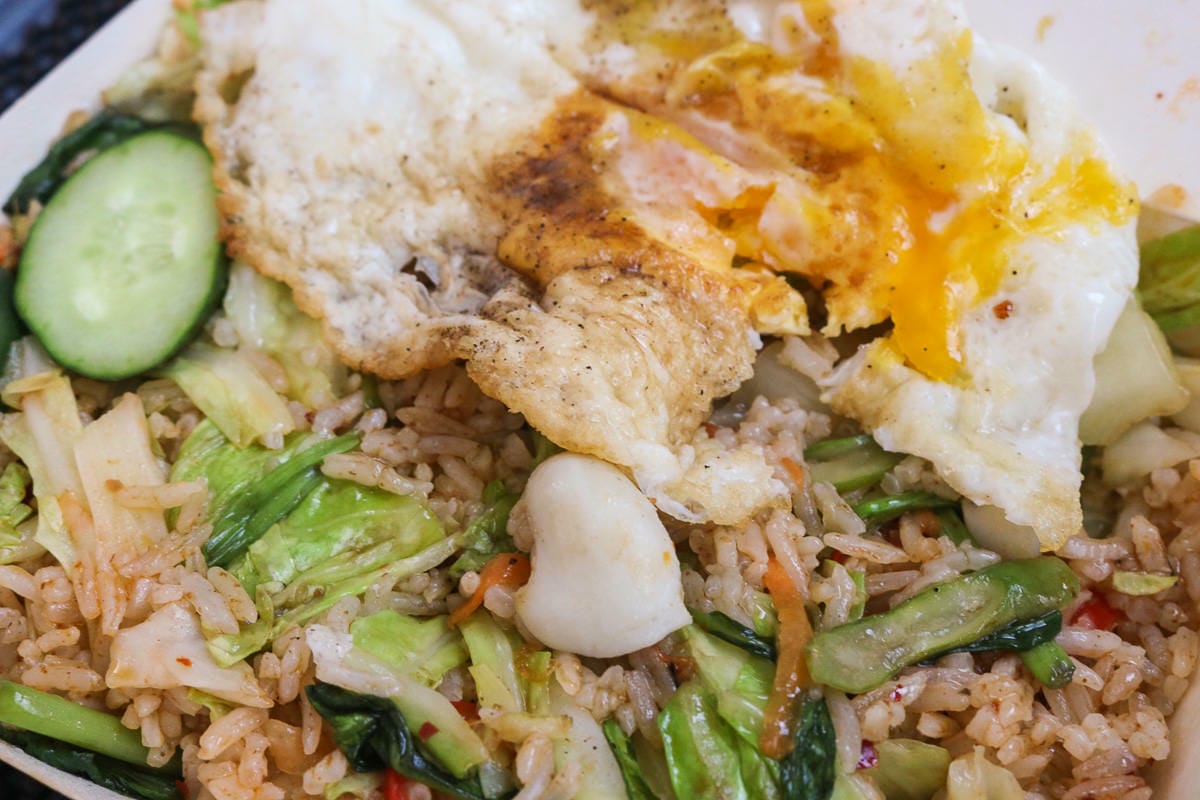 內湖美食 泰回味原泰料理外面沒有嘎猜與yam yam炒飯