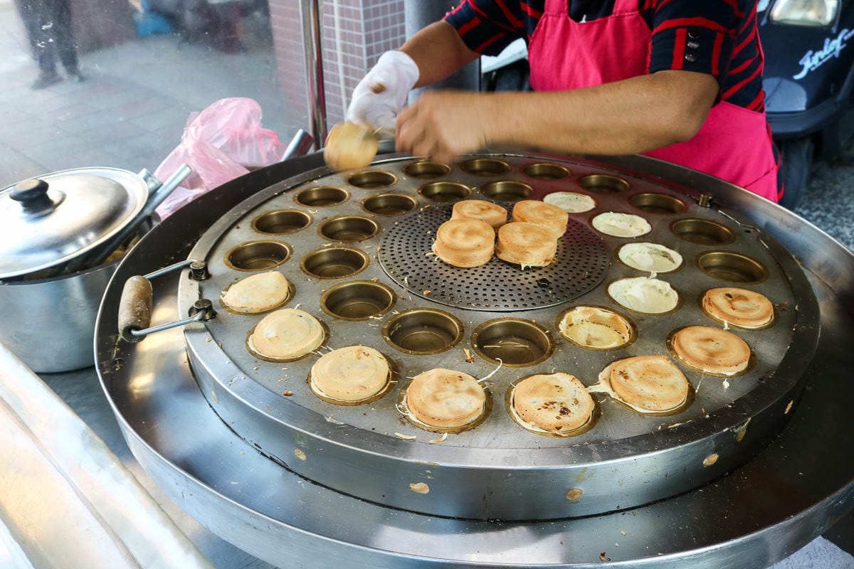 內湖下午茶 港墘傳統車輪餅 好吃紅豆餅一顆8元