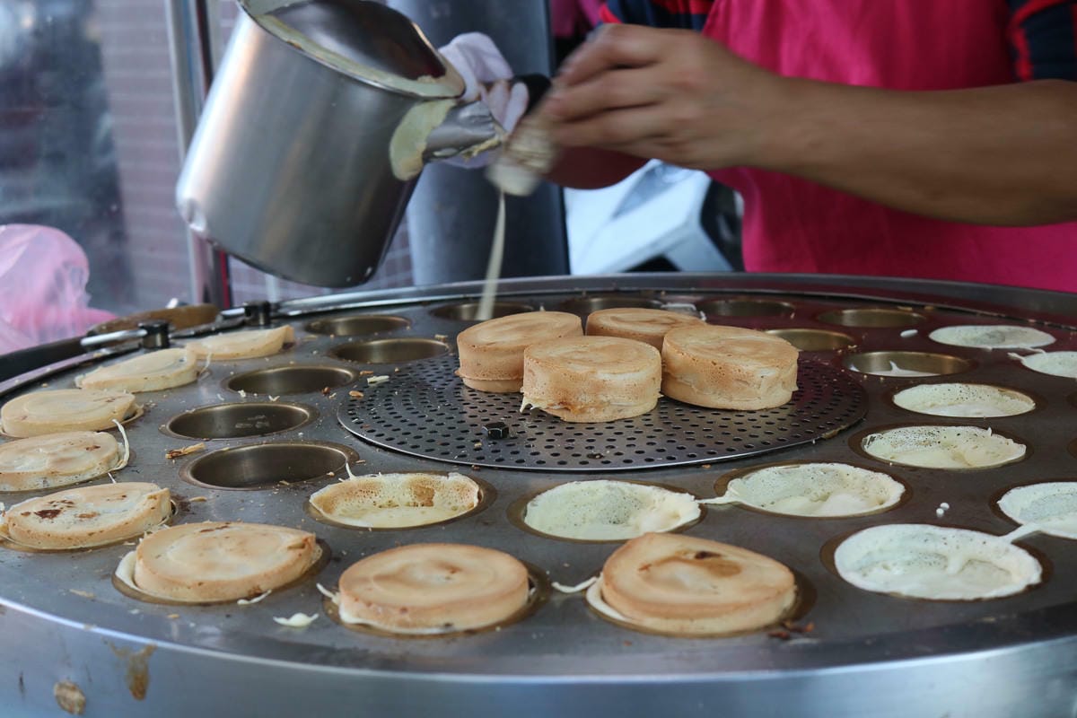 內湖下午茶 港墘傳統車輪餅 好吃紅豆餅一顆8元