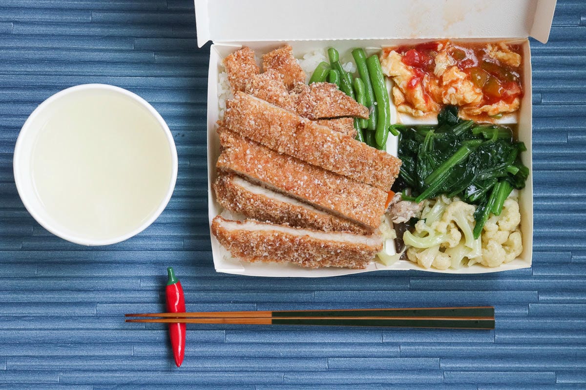 內湖便當五棧小館 堪比賓士人氣便當跟闆娘一樣寶刀未老(附菜單