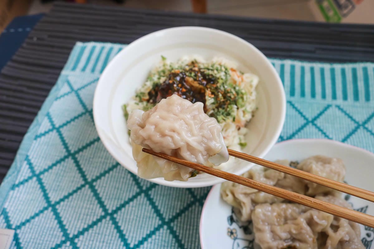 內湖737巷水餃餛飩 大顆飽滿粒粒有蝦