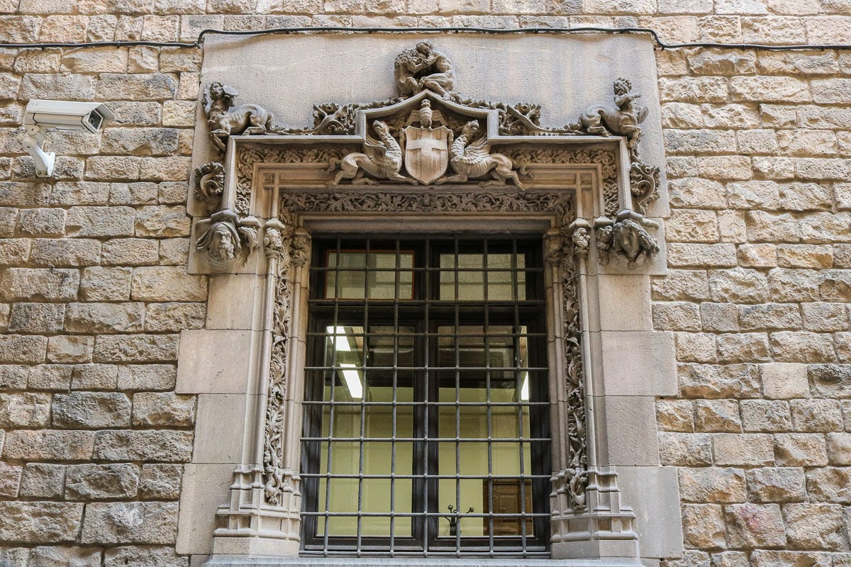 巴塞隆納景點 哥德區嘆息橋與聖若梅廣場 - 第11張圖 巴塞隆納景點 哥德區嘆息橋與聖若梅廣場