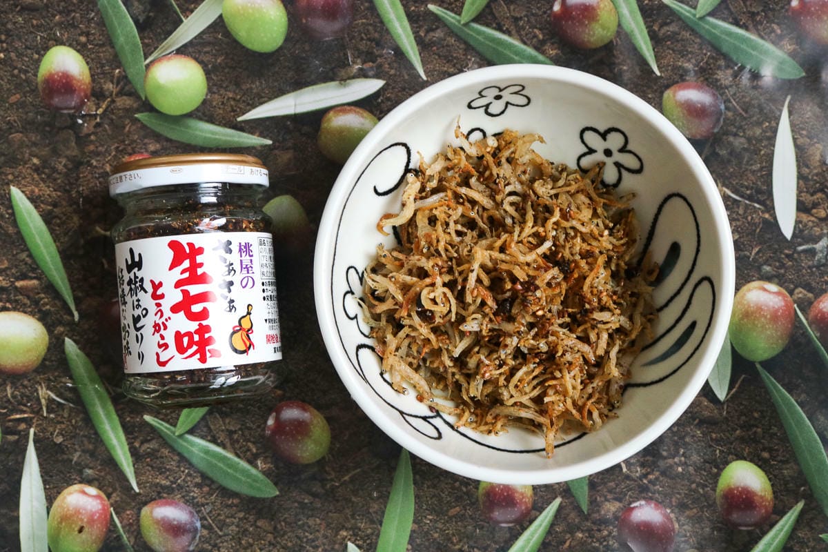 下酒菜做法 香煎吻仔魚或小魚乾配日本桃屋山椒醬 - 第3張圖 下酒菜做法 香煎吻仔魚或小魚乾配日本桃屋山椒醬