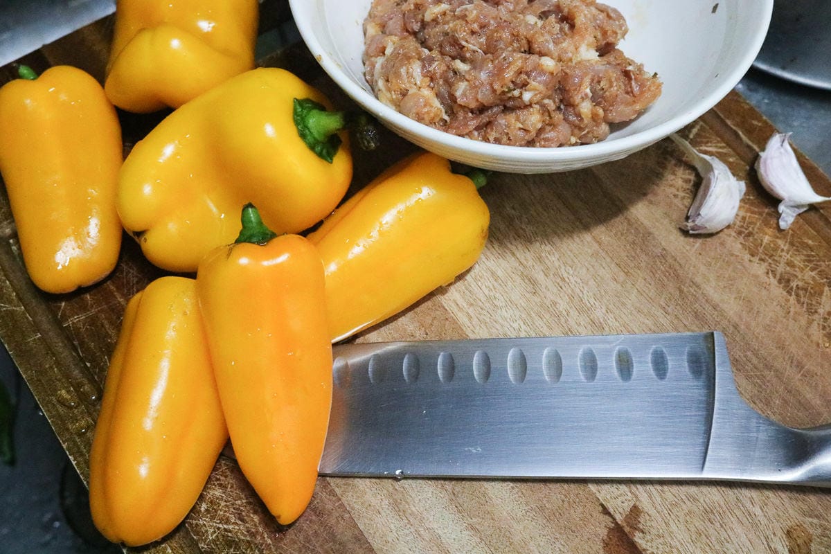 彩椒鑲肉做法,辣味西式零油煙下酒菜烤箱食譜 - 第3張圖 彩椒鑲肉做法,辣味西式零油煙下酒菜烤箱食譜