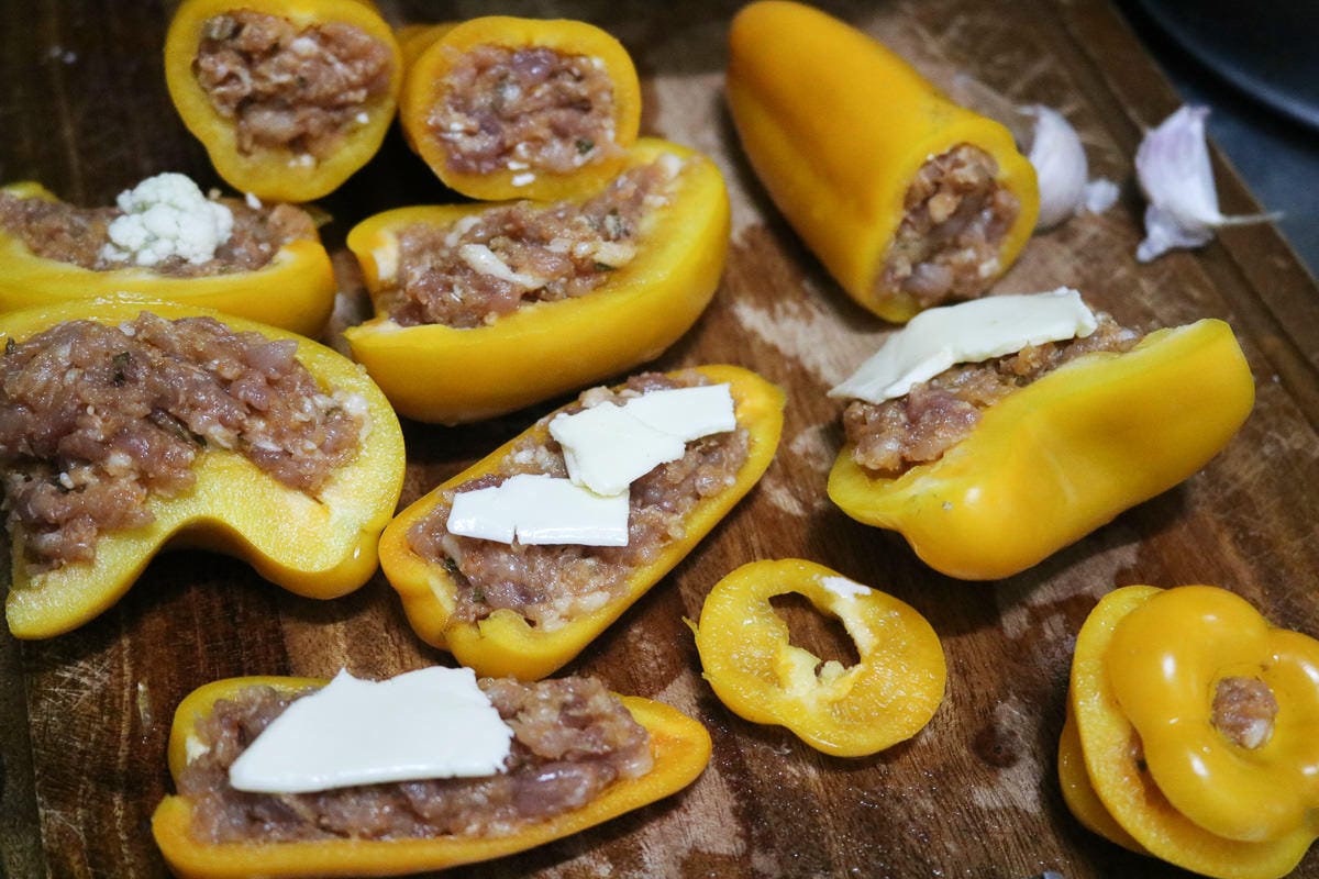 彩椒鑲肉做法,辣味西式零油煙下酒菜烤箱食譜 - 第6張圖 彩椒鑲肉做法,辣味西式零油煙下酒菜烤箱食譜