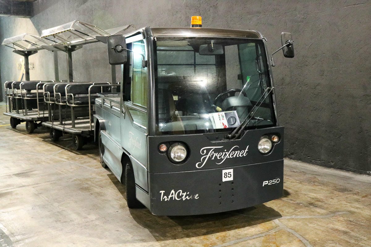 西班牙官方觀光推薦葡萄酒莊住一晚：從北到南，從飯店到民宿