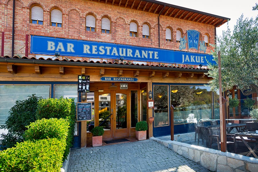 西班牙官方觀光推薦葡萄酒莊住一晚：從北到南，從飯店到民宿