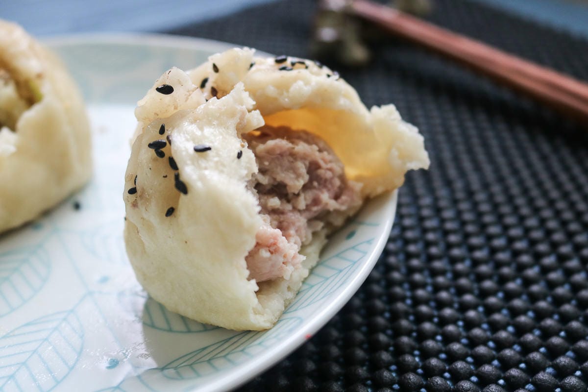 內湖早餐。成記水煎包湖光市場 3 種口味葷素都有(六日有開