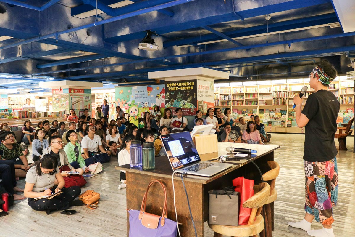 巴塞隆納自助超簡單！老蝦出書！精選分區玩樂 X 實用點餐教戰