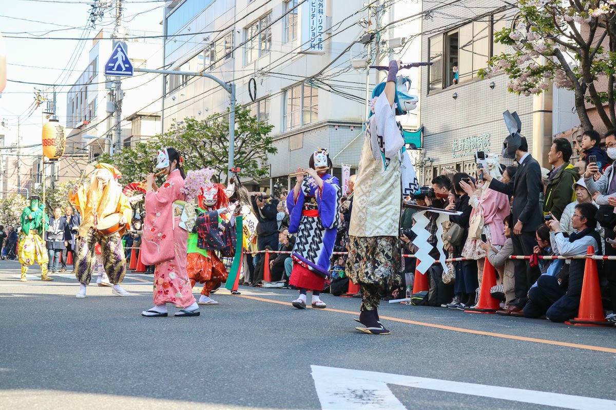 淺草祭典江戶吉原花魁遊街值得看，四月一葉櫻祭登場！