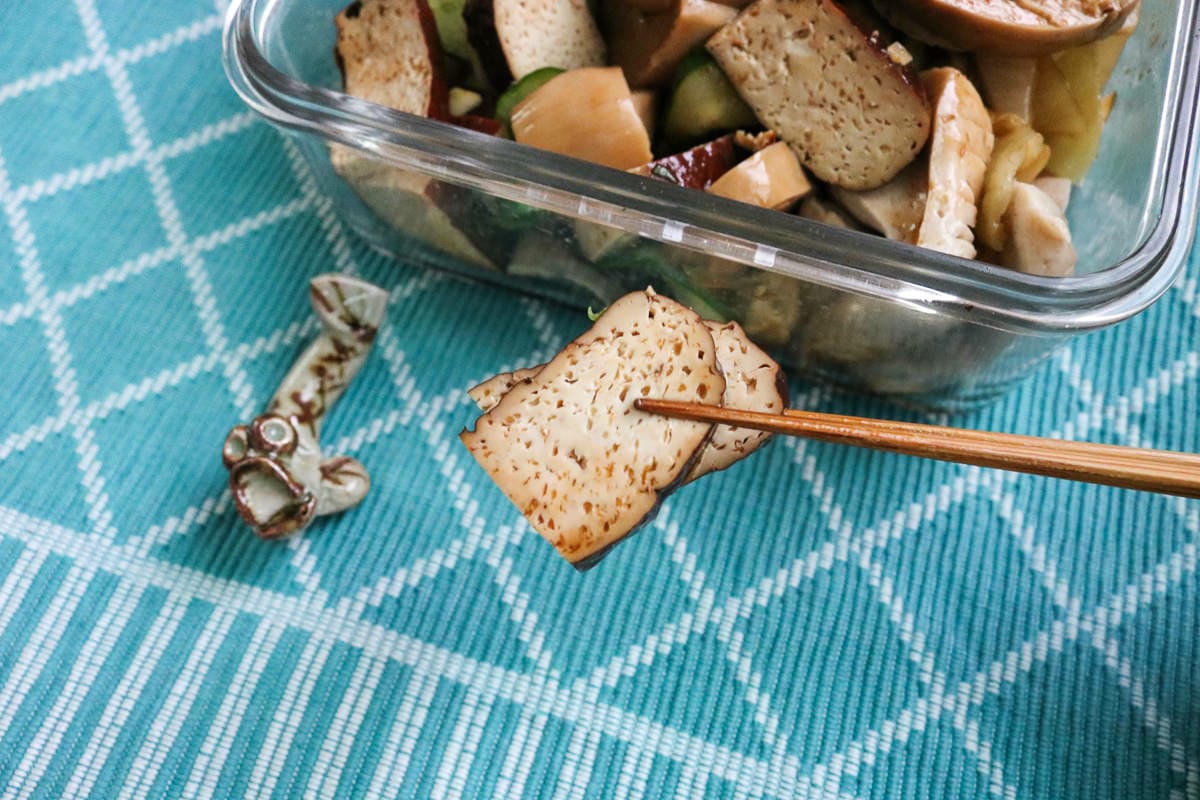 內湖737巷夜市，幸福滷味從午茶到宵夜，老店飄香20年