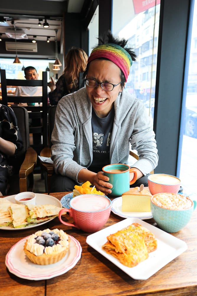 從內湖出發！天母藍白小鎮這樣的甜點價格可以嗎？