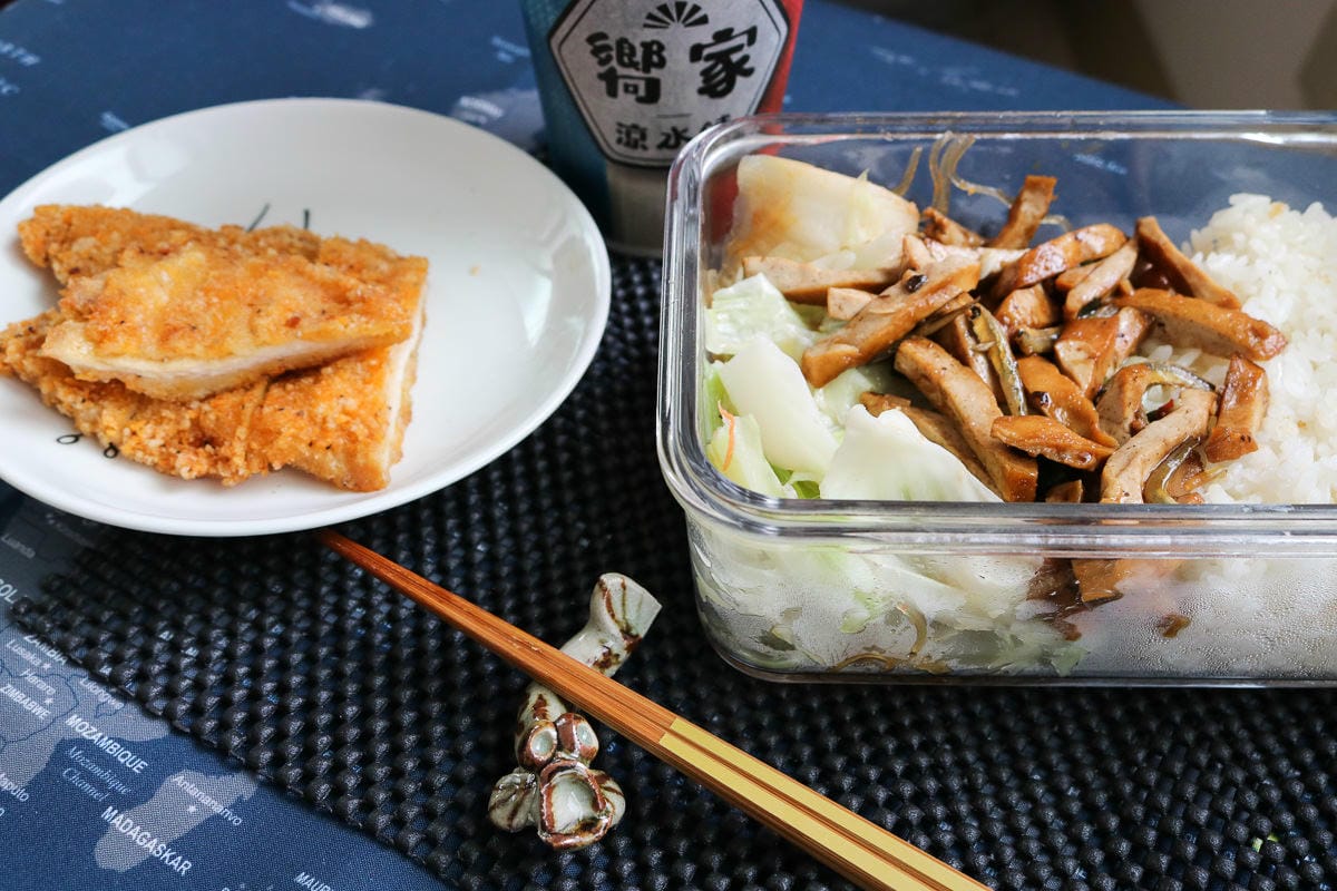 康寧雞腿達人，內湖便當可外送假日有開重點是價格驚