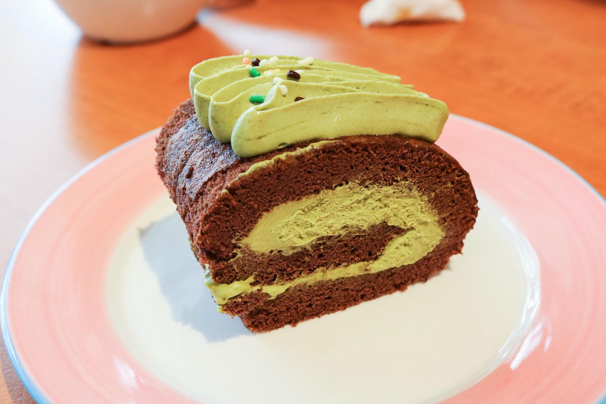 內湖美食，轉角貓咖啡早午餐簡餐不限時被貓咪擁抱