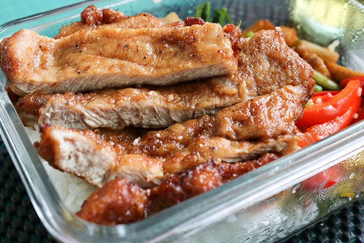 內湖美食豐禾便當加入午餐戰場，厚切排骨好吃內湖江南店有外送