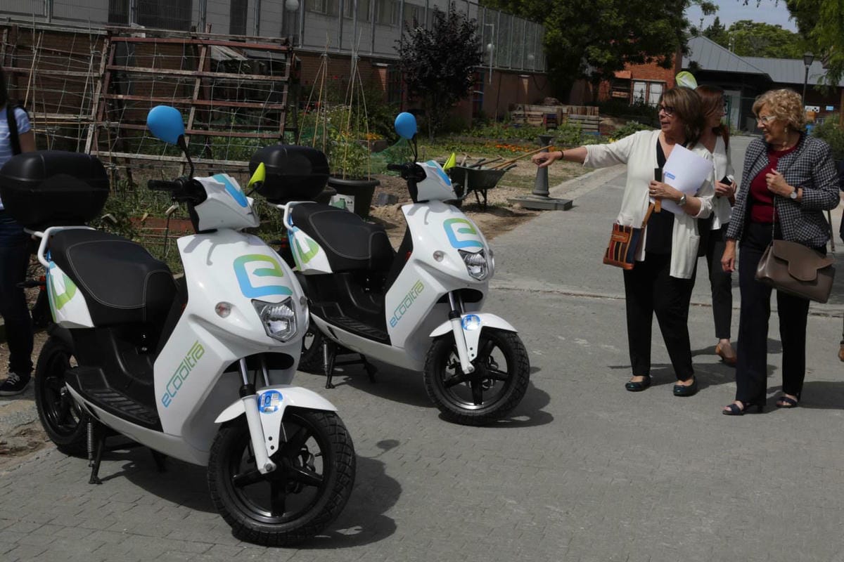 巴塞隆納另類玩法！租機車eCooltra在市區騎車蹓躂馬德里也適用