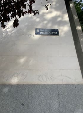 馬德里市區推薦洗澡淋浴的地方,靠近阿托查車站乾淨又方便 - 第3張圖 馬德里市區推薦洗澡淋浴的地方,靠近阿托查車站乾淨又方便