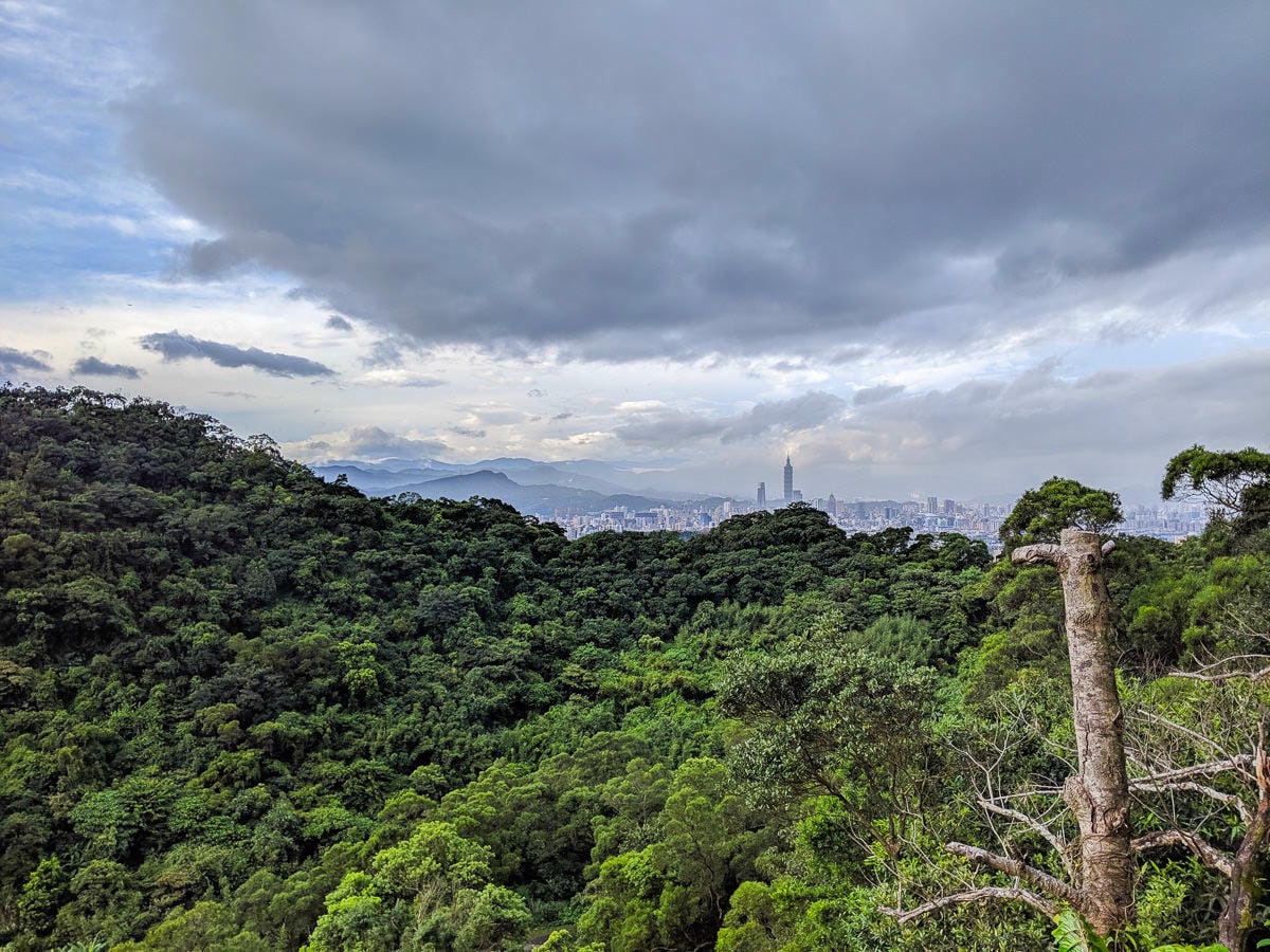 內湖清晨早午餐推薦，爬山後補充體力剛好還外送喔