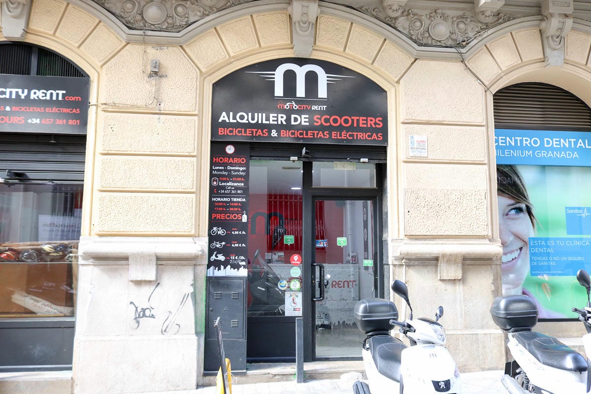 巴塞隆納另類玩法！租機車eCooltra在市區騎車蹓躂馬德里也適用