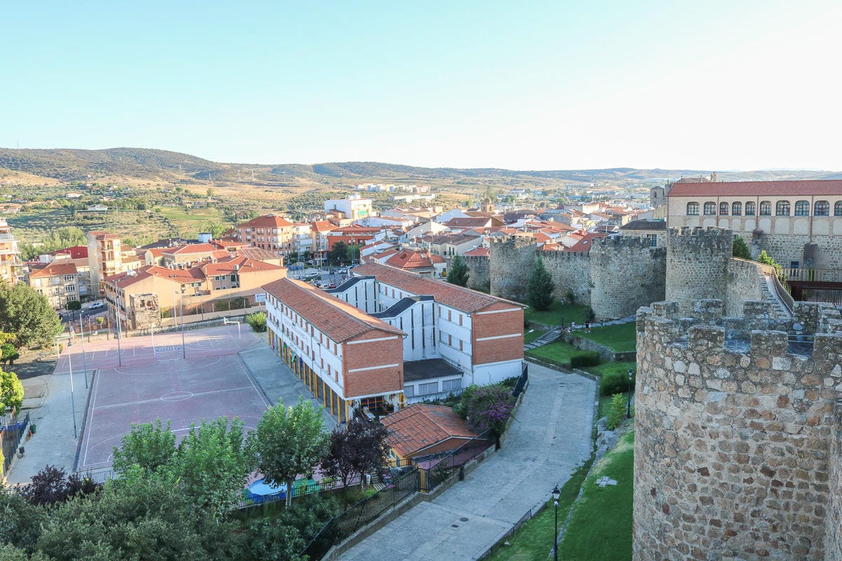 西班牙普拉森西亞自助｜景點交通住宿旅遊路線