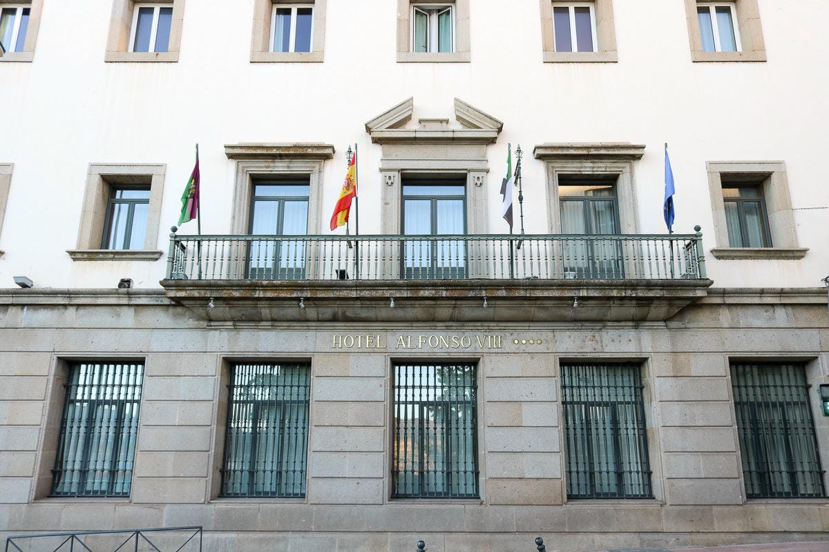 普拉森西亞推薦旅館 Hotel Exe Alfonso VIII 早餐CP破表房間大又寬敞