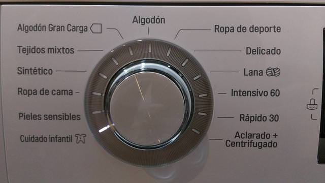 西班牙洗衣服洗衣機2