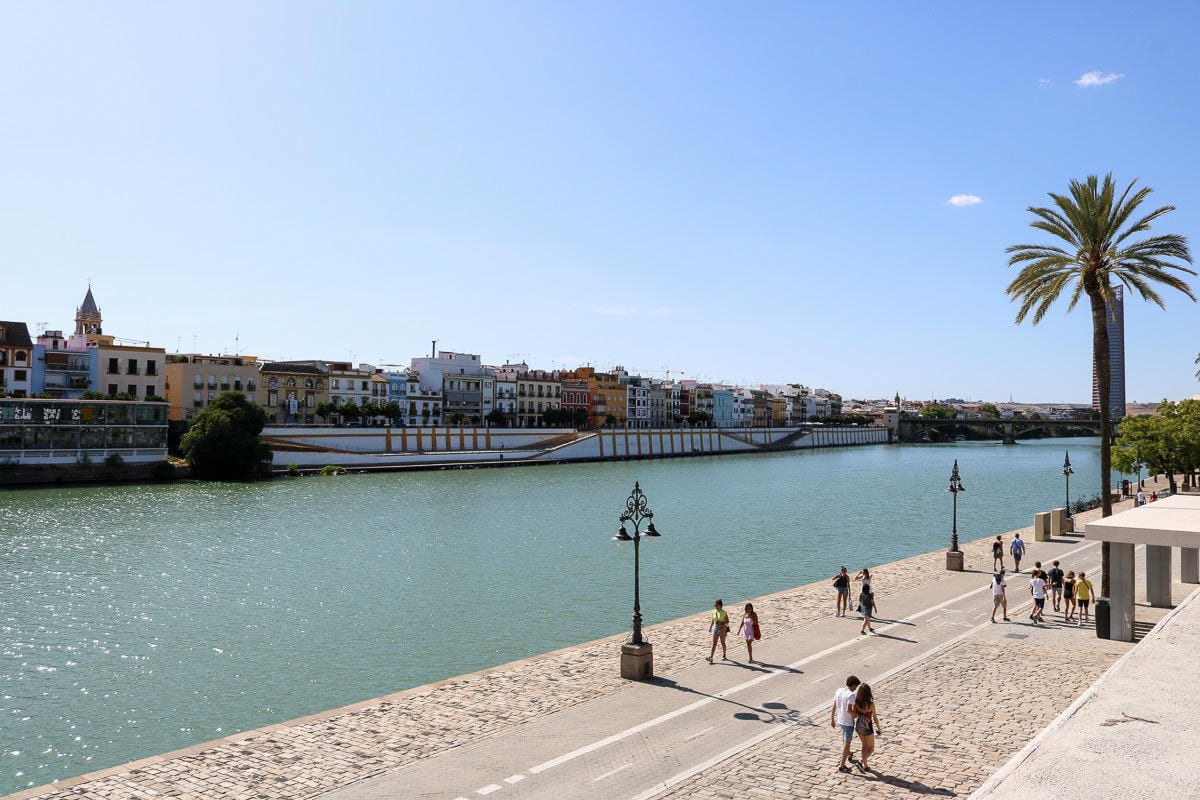 塞維亞自助|景點交通住宿旅遊路線 推薦早餐與酒吧 - 第35張圖 塞維亞自助|景點交通住宿旅遊路線 推薦早餐與酒吧