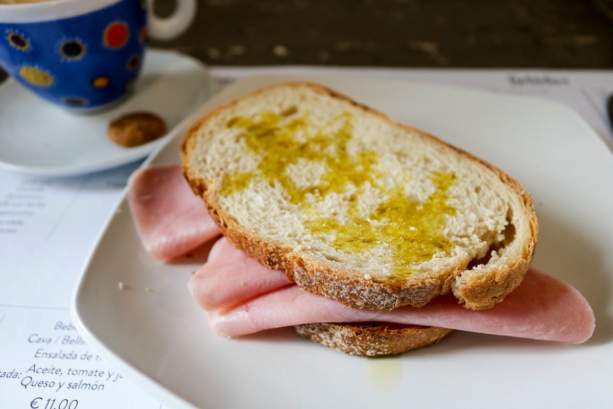 塞維亞自助|景點交通住宿旅遊路線 推薦早餐與酒吧 - 第58張圖 塞維亞自助|景點交通住宿旅遊路線 推薦早餐與酒吧
