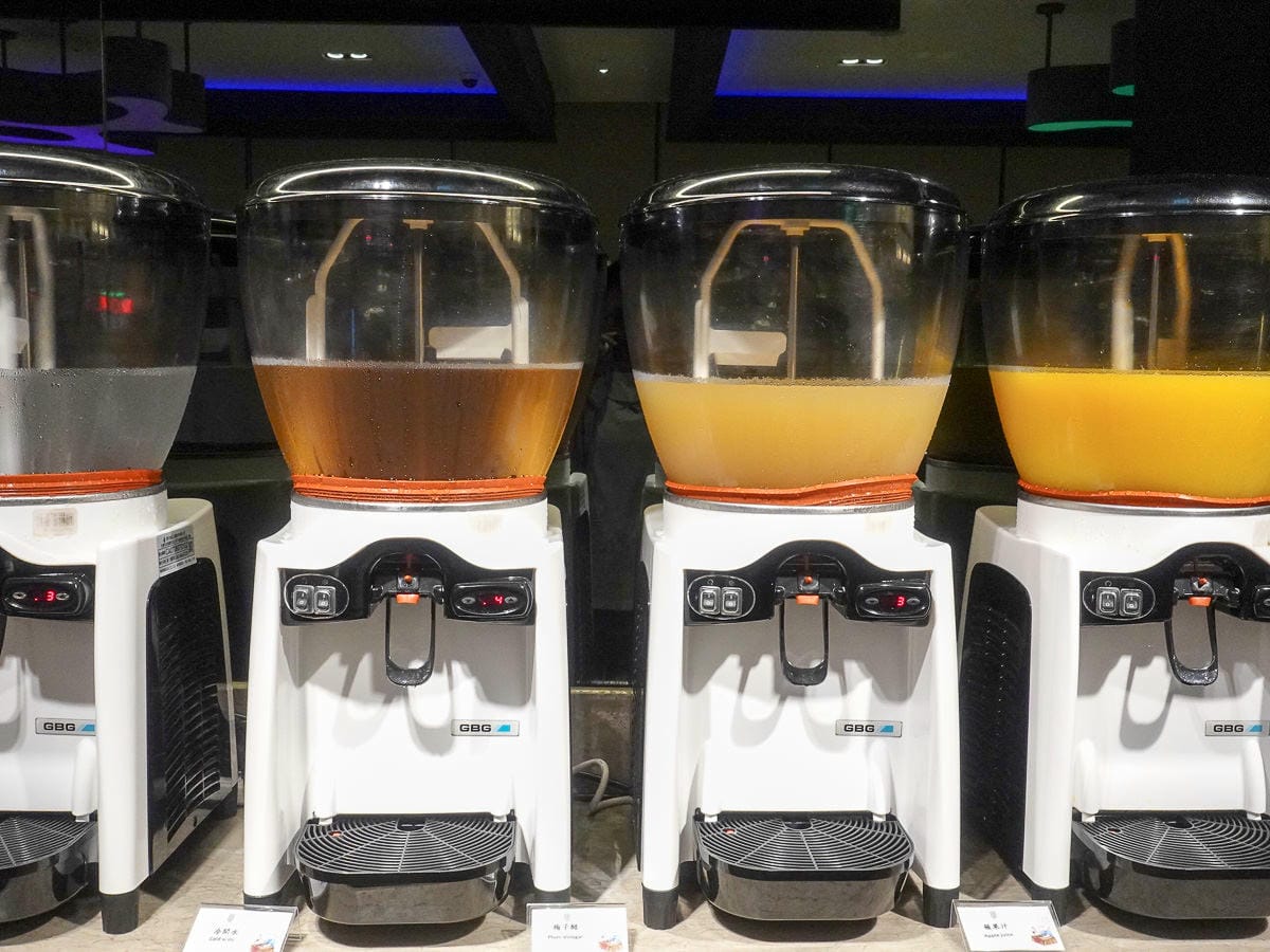 宜蘭悅川酒店自助餐不限時長輩超愛！紅白啤酒暢飲無限