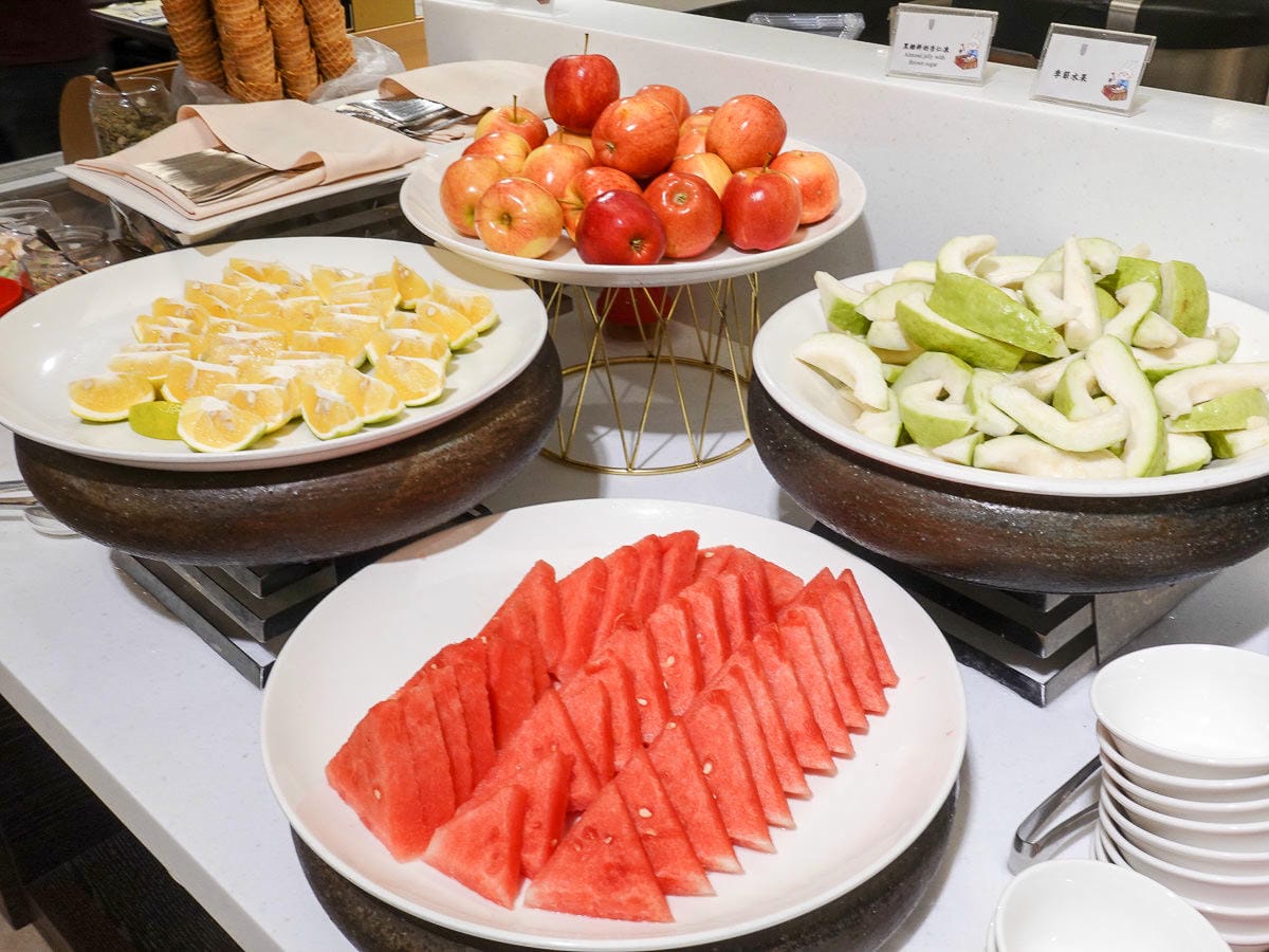 宜蘭悅川酒店自助餐不限時長輩超愛！紅白啤酒暢飲無限