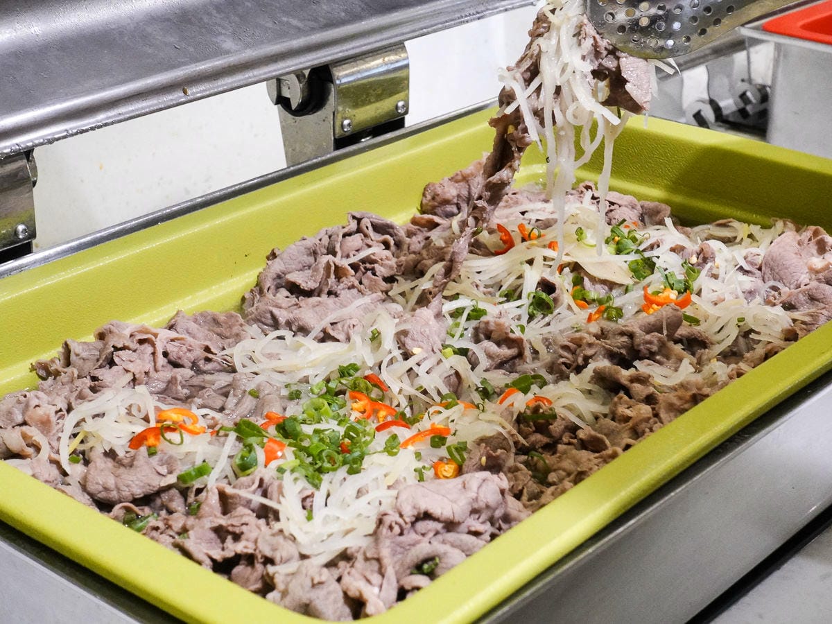 宜蘭悅川酒店自助餐不限時長輩超愛！紅白啤酒暢飲無限