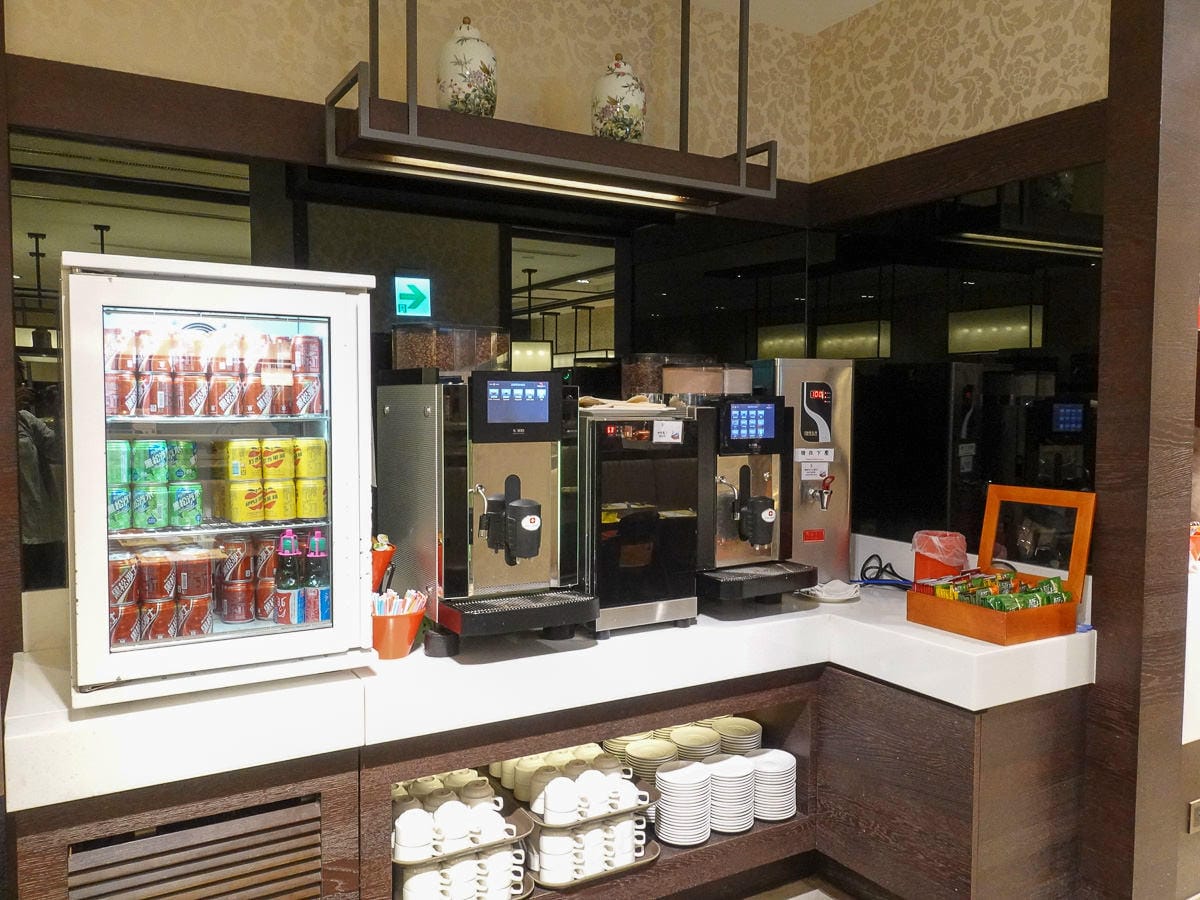 宜蘭悅川酒店自助餐不限時長輩超愛！紅白啤酒暢飲無限