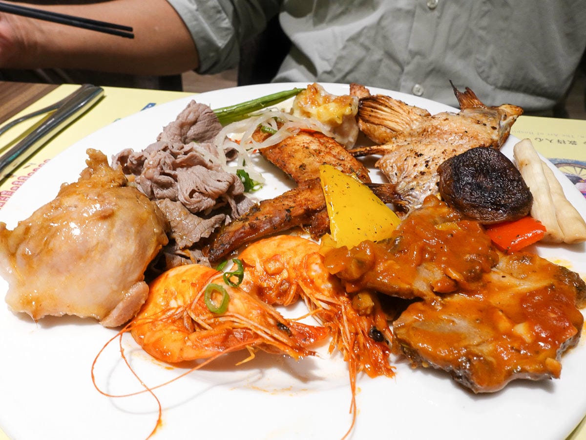 宜蘭悅川酒店自助餐不限時長輩超愛！紅白啤酒暢飲無限