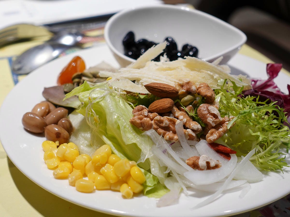 宜蘭悅川酒店自助餐不限時長輩超愛！紅白啤酒暢飲無限