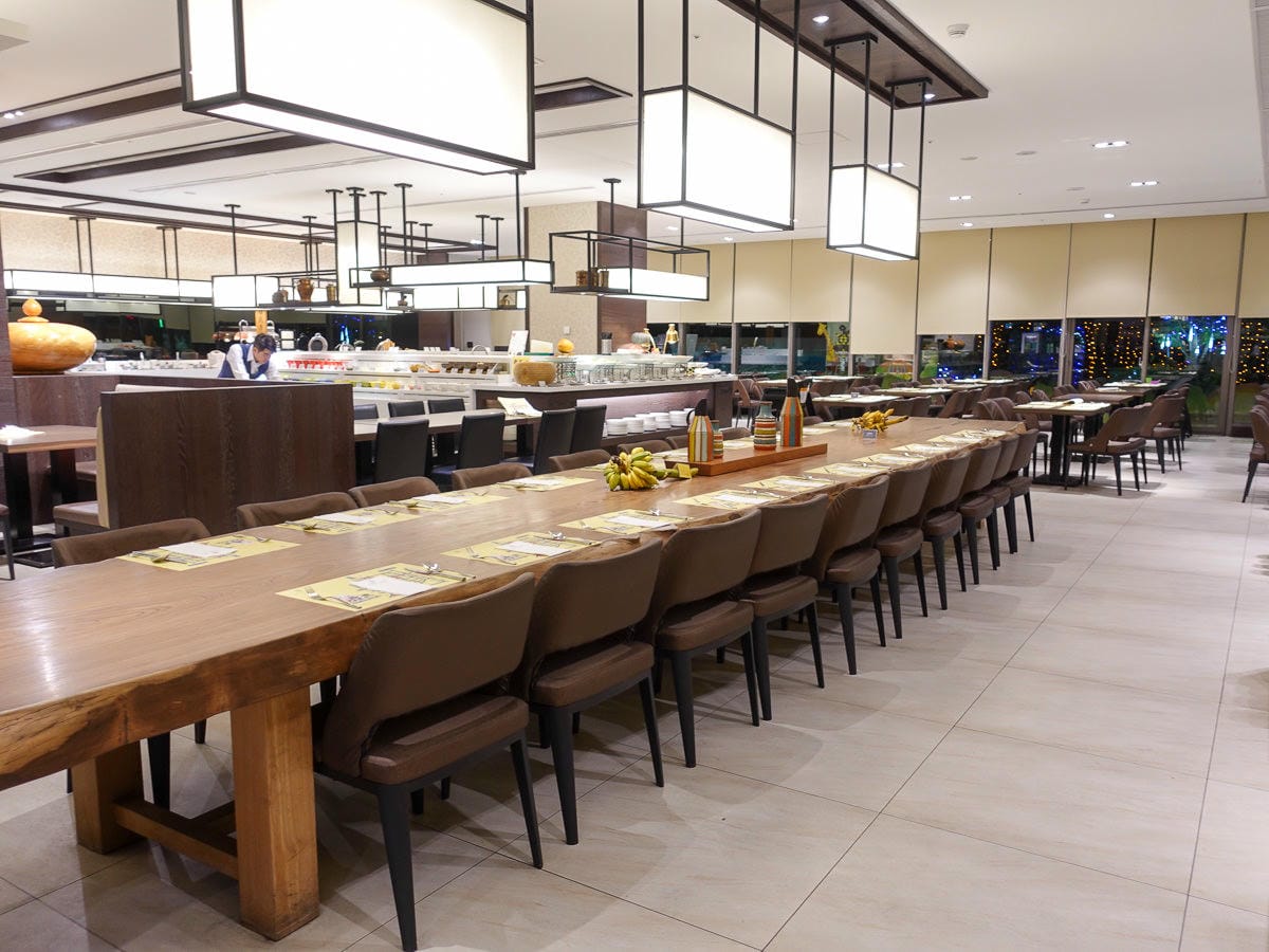 宜蘭悅川酒店自助餐不限時長輩超愛！紅白啤酒暢飲無限