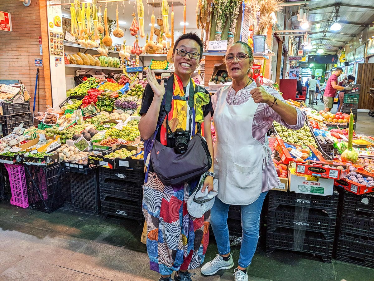 塞維亞景點摩爾區特里亞納市場Mercado de Triana推薦早餐與買水果香料