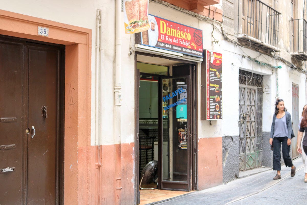 格拉納達美食推薦!沙威瑪土耳其烤肉天天吃都不膩誰能拒絕烤肉 - 第8張圖 格拉納達美食推薦!沙威瑪土耳其烤肉天天吃都不膩誰能拒絕烤肉