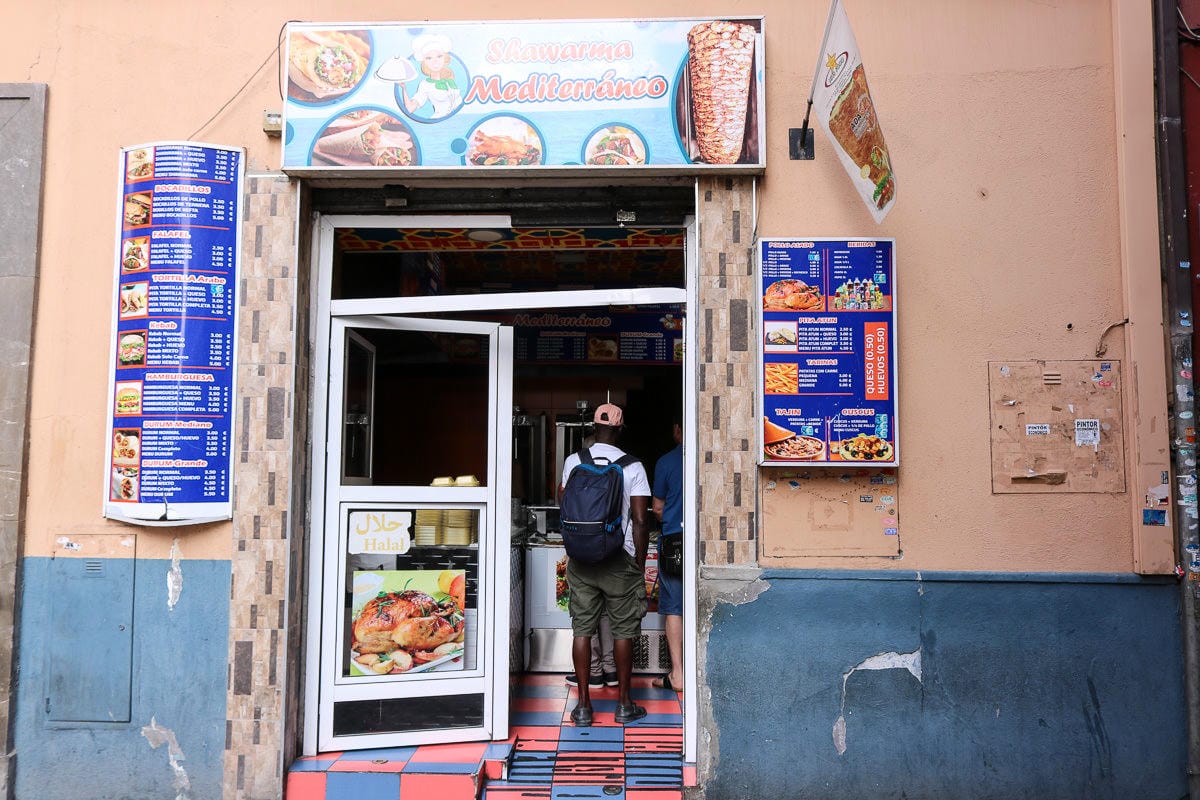 格拉納達美食推薦!沙威瑪土耳其烤肉天天吃都不膩誰能拒絕烤肉 - 第16張圖 格拉納達美食推薦!沙威瑪土耳其烤肉天天吃都不膩誰能拒絕烤肉