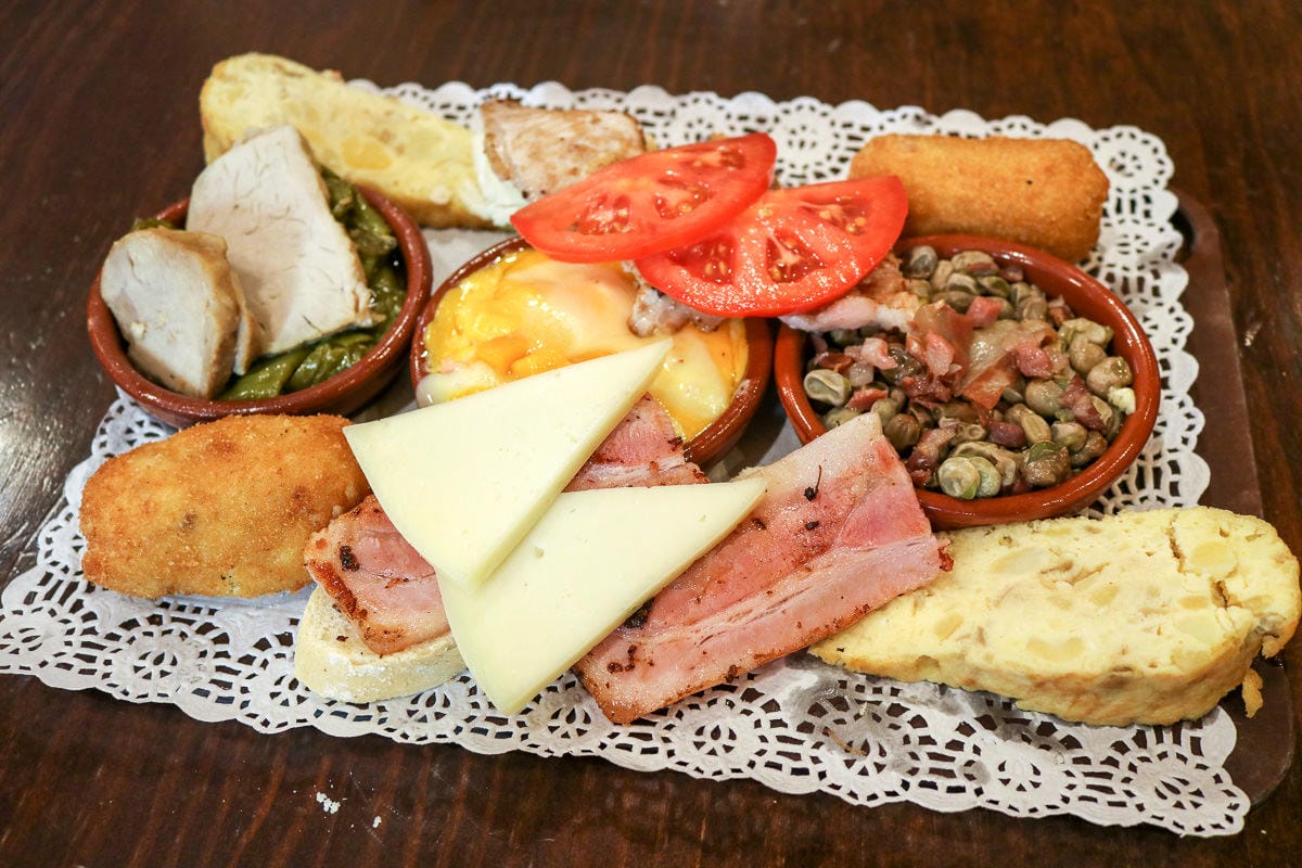 格拉納達推薦美食！Bodegas Castañeda在地一致好評這兒Tapas超好吃