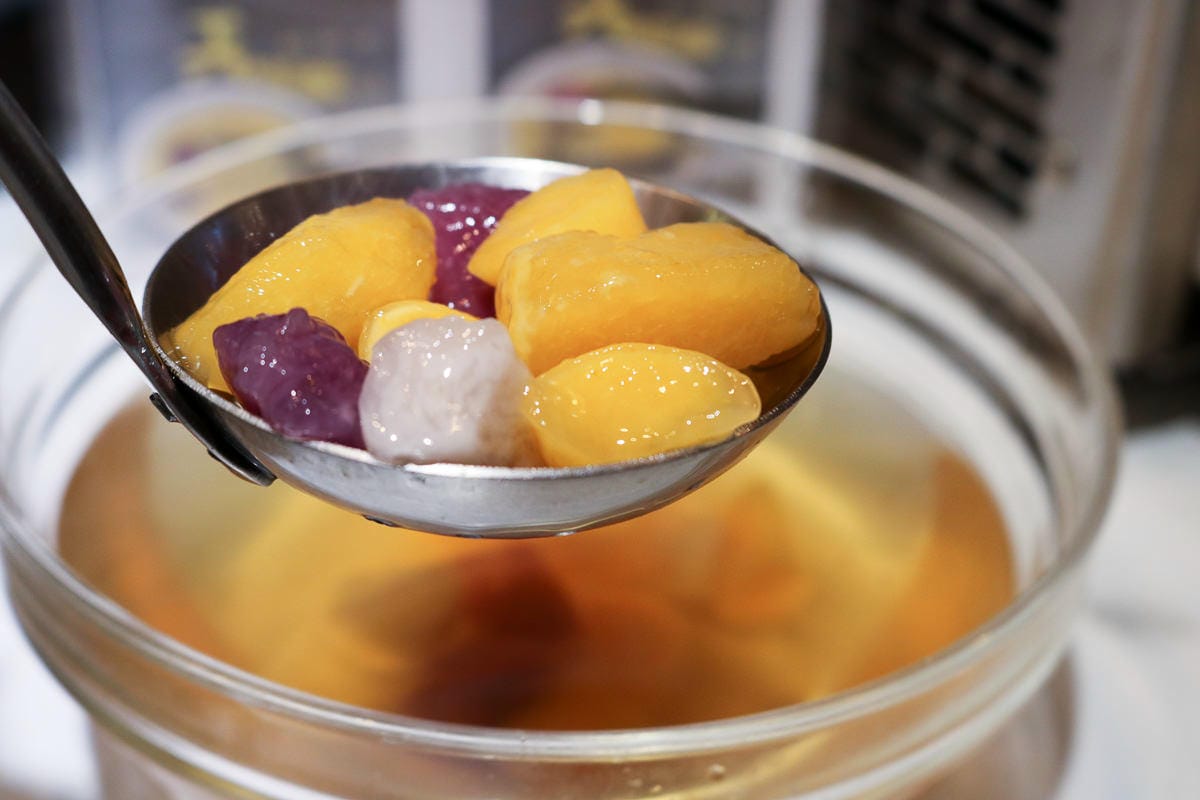 內湖美食火鍋首推天鍋宴西湖店 冷飲甜點自助取浮誇火鍋食材不馬虎